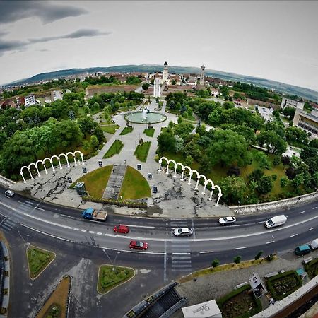 Alba Iulia - Apartament In Inima Transilvaniei Exterior foto