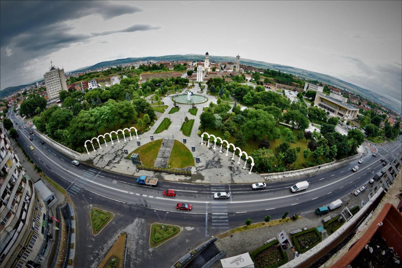 Alba Iulia - Apartament In Inima Transilvaniei Exterior foto